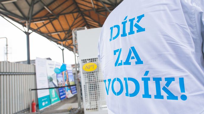 Vítkovice uvedly v Ostravě do provozu 1. veřejnou vodíkovou plnicí stanici v ČR