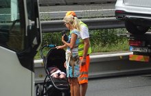 Kateřina Brožová: TĚŽKÁ  BOURAČKA! Trefila auto s miminkem