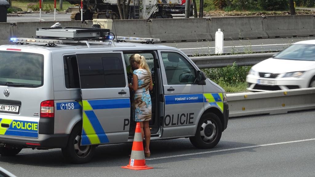 Dopravní nehoda na dálnici D1, které se účastnila i herečka Kateřina Brožová.