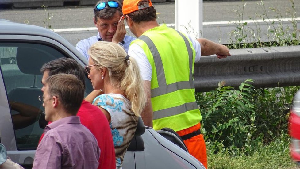 Dopravní nehoda na dálnici D1, které se účastnila i herečka Kateřina Brožová.