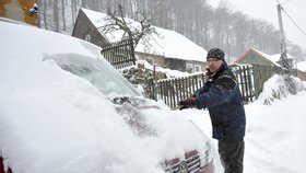 Na některých místech republiky napadlo i 15 centimetrů sněhu