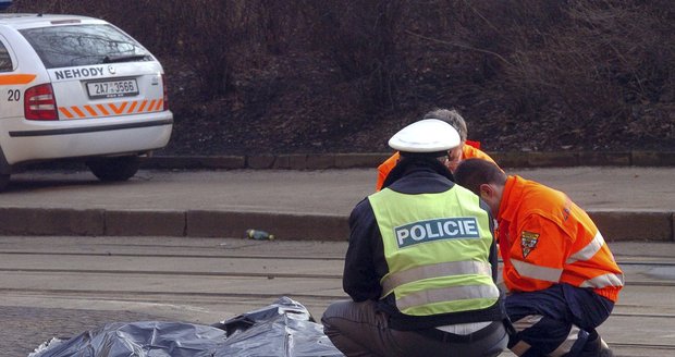 Policista z Frýdku-Místku spáchal sebevraždu: Zabil se kvůli korupci?