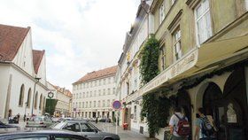 Praha 1 řeší dopravní změny v Anenské čtvrti. Chystá debatu s veřejností