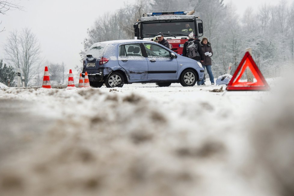 Sníh zkomplikoval situaci řidičům během ledna už několikrát