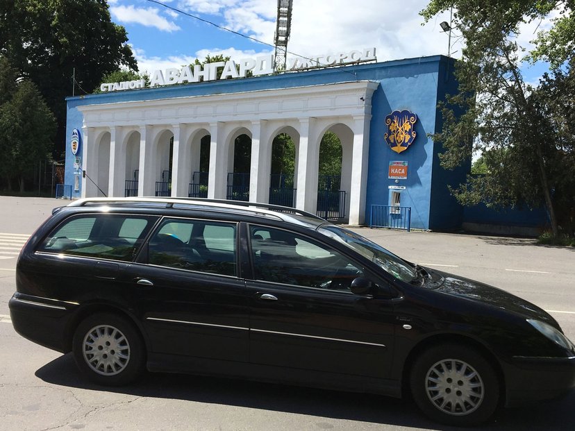 Dopravní prostředky na Ukrajině představují jedinečný fenomén. Staré stroje se přirozeně prolínají s moderními vozy