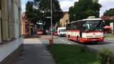 Autobusem na nákupy i do města: Obyvatele Uhříněvsi čekají od září vítané změny