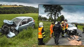 Dvě osobní auta se srazila v pondělí před polednem v Zadní Třebáni na Berounsku.