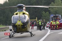 Auto s českou rodinou se zřítilo z desetimetrového srázu v Rakousku: Nefungovaly brzdy!