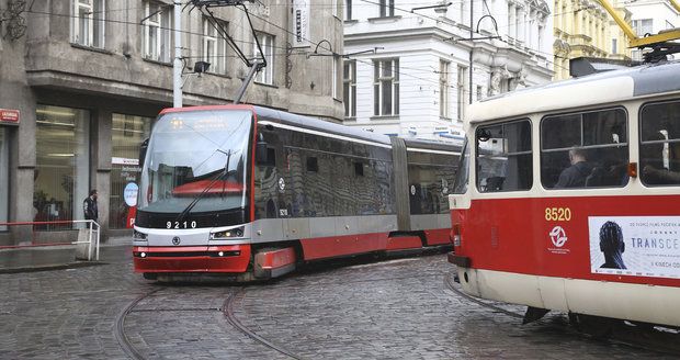 V nadcházejících letech by se v hlavním městě mělo zřídit minimálně 16 nových tramvajových tratí. (Ilustrační foto)