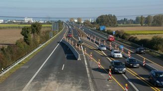 Silničáři vypsali tendr za šest miliard na stavbu dálnice z Hradce do Smiřic