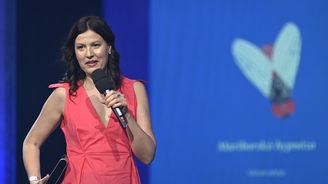 Moucha, Maribor a prudká originalita: Berlíňanka Dora Kaprálová napsala Knihu roku i nejlepší prózu Moucha, Maribor a prudká originalita: Berlíňanka Dora Kaprálová napsala Knihu roku i nejlepší prózu