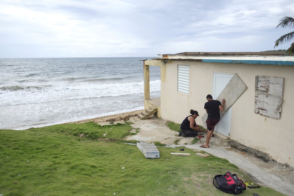 Přípravy na hurikán Dorian v Portoriku