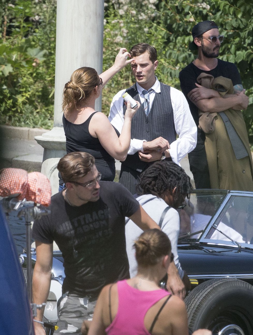 Jamie Dornan při natáčení filmu Anthropoid