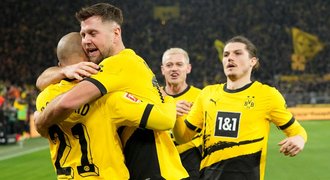 Dortmund přesvědčivě porazil Freiburg. Na vedoucí duo ale dál ztrácí