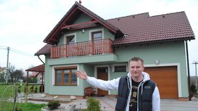 Lukáš Podolák (30)zkolaudoval svůj dům teprve před rokem, s tím, že se v Doubravě těžit uhlí rozhodně nemělo.