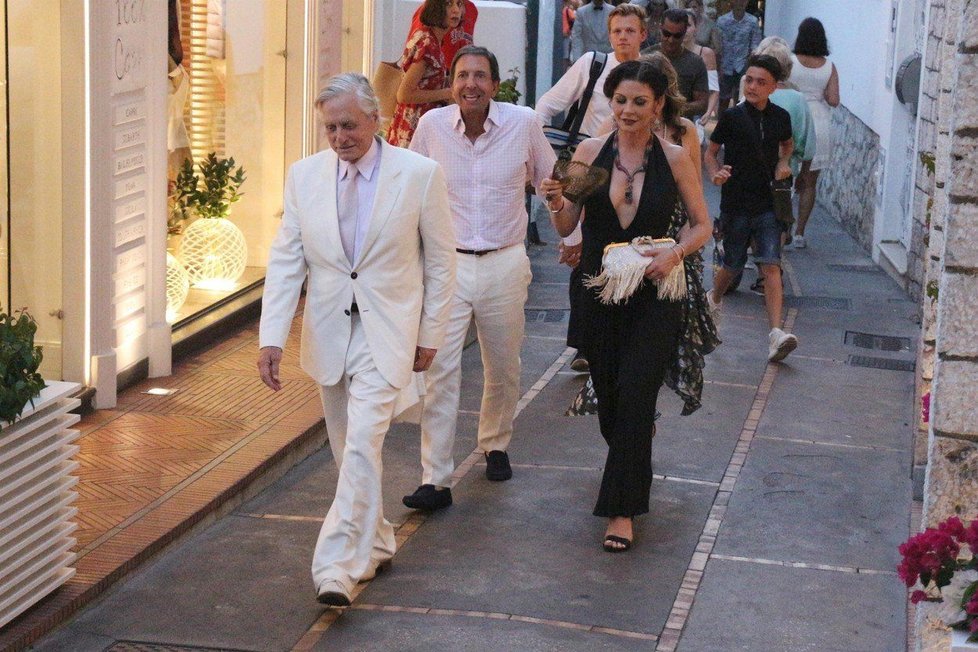 Michael Douglas a Catherine Zeta-Jones na Capri