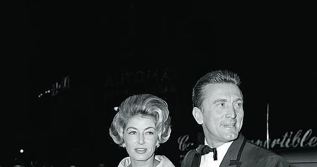 Pár v roce 1954