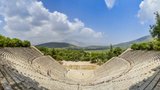 Objevte kouzelný Epidaurus s antickým divadlem a léčebnou Asklépiovou svatyní