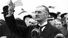 „MÍR pro naši dobu“ (Peace for our time)