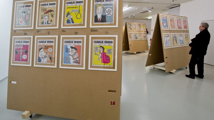 Výstava Charlie Habdo v holešovickém DOXu
