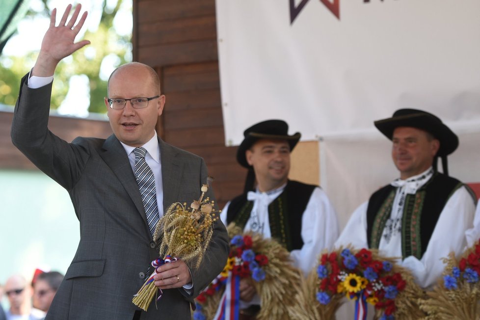 Politici zahájili Národní dožínky, mluvili o podpoře zemědělců.