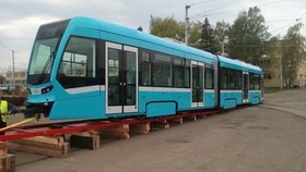 Do Ostravy dorazila nejmodernější tramvaj v republice za 28,5 milionu.