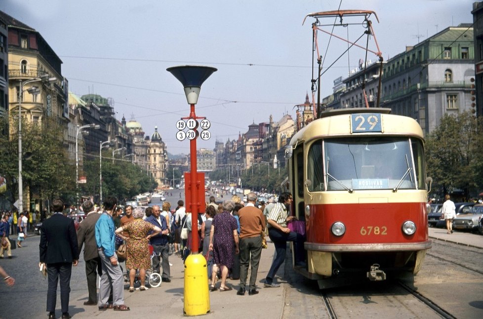 Stanice tramvaje Muzeum asi v roce 1972