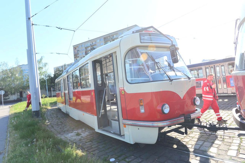 Do Prahy přivezli modernizovanou tramvaj T3.