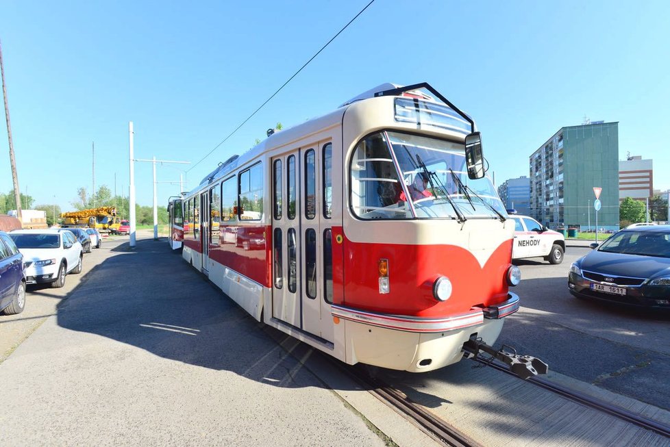 Do Prahy v květnu přivezli modernizovanou tramvaj T3.