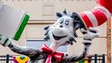 Mezi nejslavnější kusy Dr. Seusse patří: If I Ran the Zoo, Horton Hears a Who!, If I Ran the Circus, The Cat in the Hat nebo třeba How the Grinch Stole Christmas!