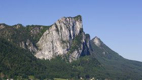 Rakouská hora Drachenwand u jezera Mondsee