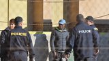 Pracovník ostrahy nosil drogy uprchlíkovi v detenčním zařízení v Drahonicích