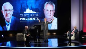 „Střet civilizací“ i vítězství: Politici hodnotí debatu Zemana a Drahoše