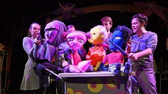 Sex je vtipný slovo: VOD Dramox uvádí chebskou inscenaci Mami, tati, co je sex? Sex je vtipný slovo: VOD Dramox uvádí chebskou inscenaci Mami, tati, co je sex?