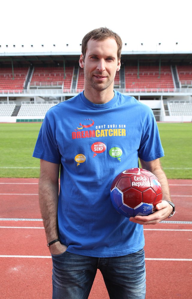 Petr Čech je jedním ze členů Dream Teamu, který může pomoci zejména mladým sportovcům