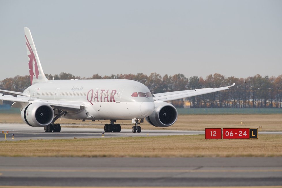 Na pražském letišti přistál Boeing 787 Dreamliner.