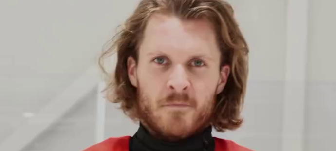 Švýcaři použili pro představení olympijské sady hokejových dresů video.