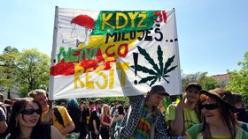 Dočkají se někdy legalizace?