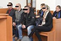 Ve věznici Mírov prodávali anabolika: U soudu přiznali vinu