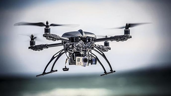 Invaze z nebe, drony dobývají náš každodenní život