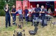 Hasiči hledají skrytá ohniska pomocí dronů. České Švýcarsko (2. 8. 2022)