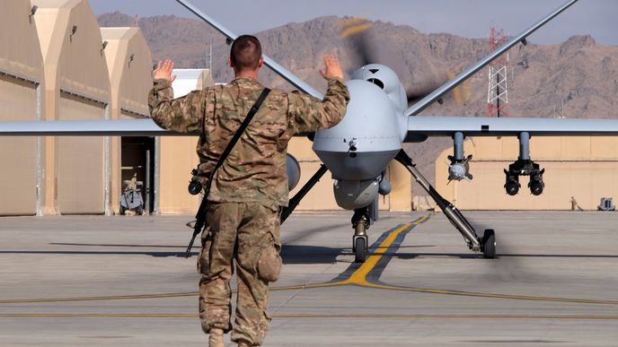 Vojenský dron armády USA na základně v Afghánistánu.