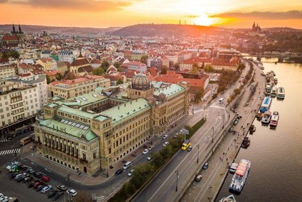 Jak zabavit děti o prázdninách: Dron vám pomůže vytvořit fotoalbum i rodinný film