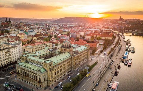 Jak zabavit děti o prázdninách: Dron vám pomůže vytvořit fotoalbum i rodinný film