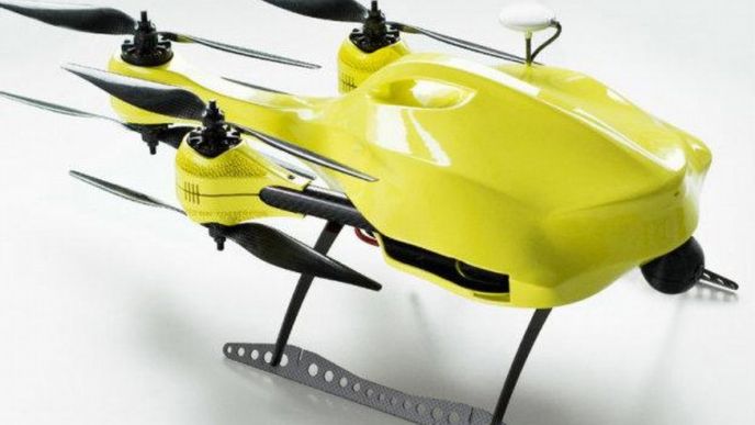 dron-záchranář