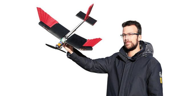 Opeřený dron: Technologie inspirovaná přírodou