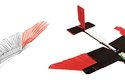 Peří na křídlech dronu se může stahovat a rozpínat podobně jako ruční letky ptačího křídla