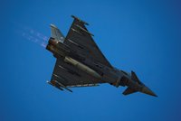 Vyhledejte kryt! Hrozí útok dronů! Armáda Litvy vyhlásila vzdušný poplach, stíhačky NATO ve vzduchu
