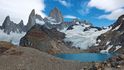Cerro Torre (3128 m), Fitz Roy (3359 m), Patagonie, Argentina
