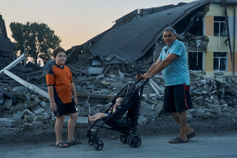 Válka na Ukrajině: Obec Družkovka uprostřed války (31.8.2022)